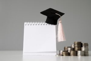 Державне фінансування освіти для дорослих: хто має право і як долучитися