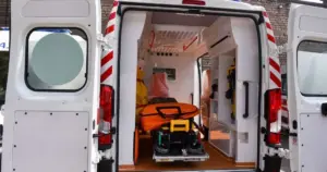 Коли слід викликати «швидку» під час негоди: у МОЗ пояснили підстави для виїзду бригади