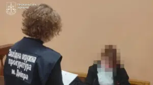 У Дніпрі жінка записала знайомого батьком дітей, аби допомогти йому виїхати за кордон