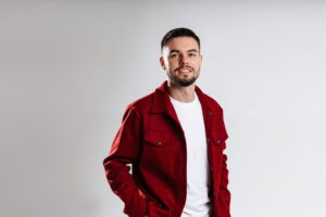 «Без детоксів і покарань»: співак Ігор Целип розкрив свій спосіб відновлення після свят